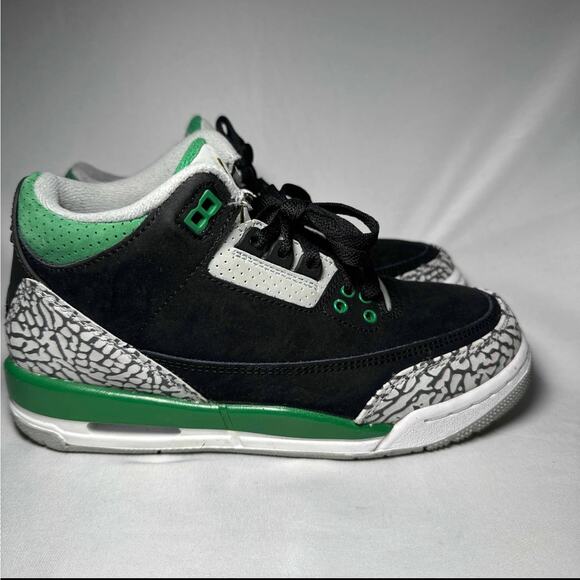 Size 4.5 - Nike Air Jordan 3 Retro GS Pine Green Men\'s Shoes Ships Now main image 6